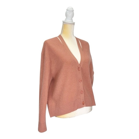 Skull Cashmere Cardigan Sweater Women’s Medium Color= Salmon V-Neck Warm New NWT - Picture 2 of 9